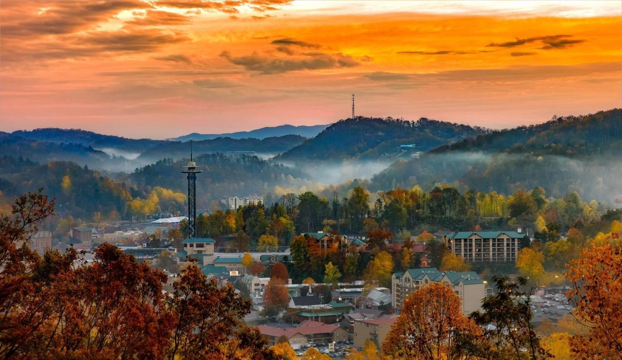 Great Expectations, 3 Bedrooms, Fireplace, Pool Table, Hot Tub, Sleeps 10 Gatlinburg Eksteriør bilde