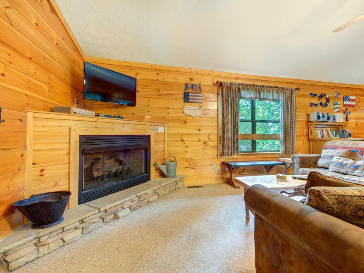 Great Expectations, 3 Bedrooms, Fireplace, Pool Table, Hot Tub, Sleeps 10 Gatlinburg Eksteriør bilde