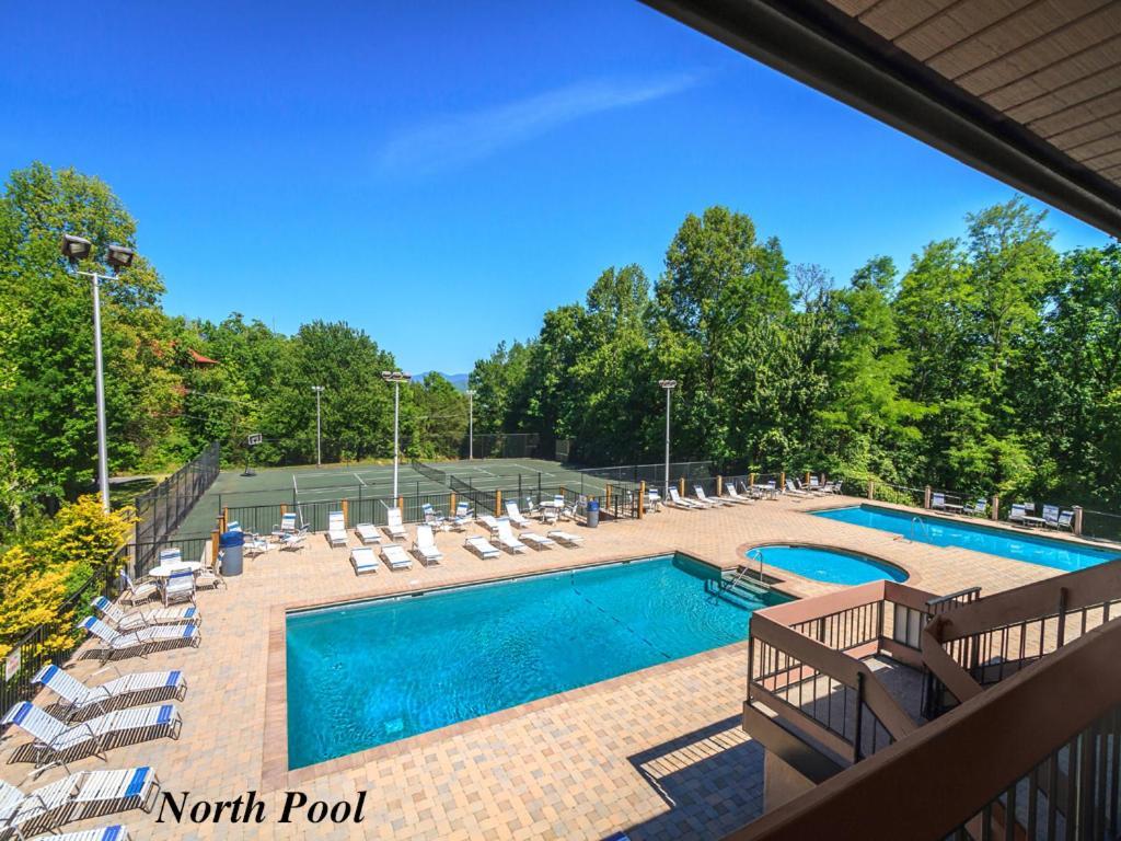 Great Expectations, 3 Bedrooms, Fireplace, Pool Table, Hot Tub, Sleeps 10 Gatlinburg Eksteriør bilde